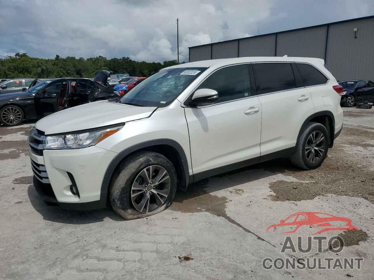 TOYOTA HIGHLANDER 2019 - 5TDBZRFH4KS986407