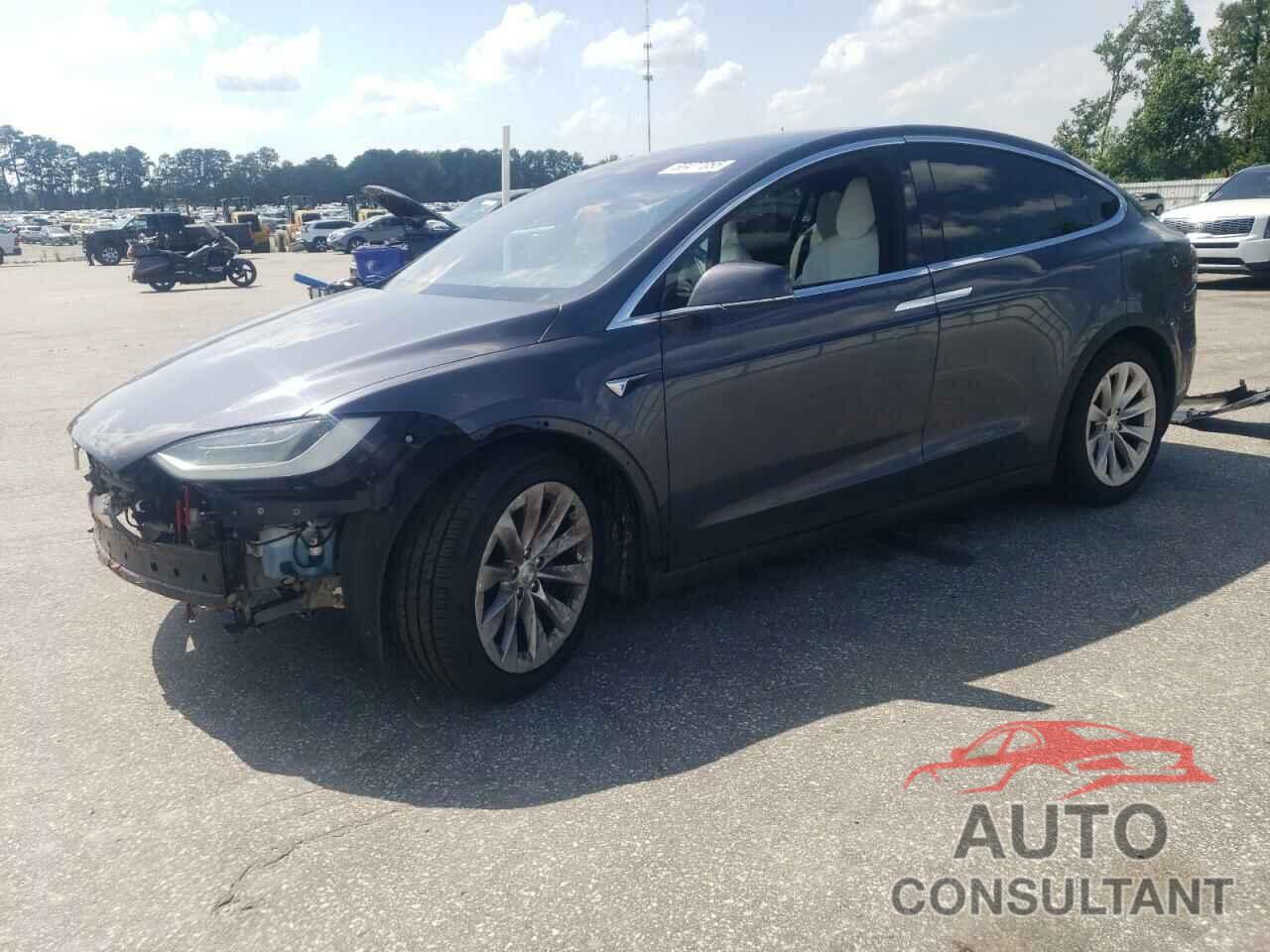 TESLA MODEL X 2017 - 5YJXCBE47HF051831
