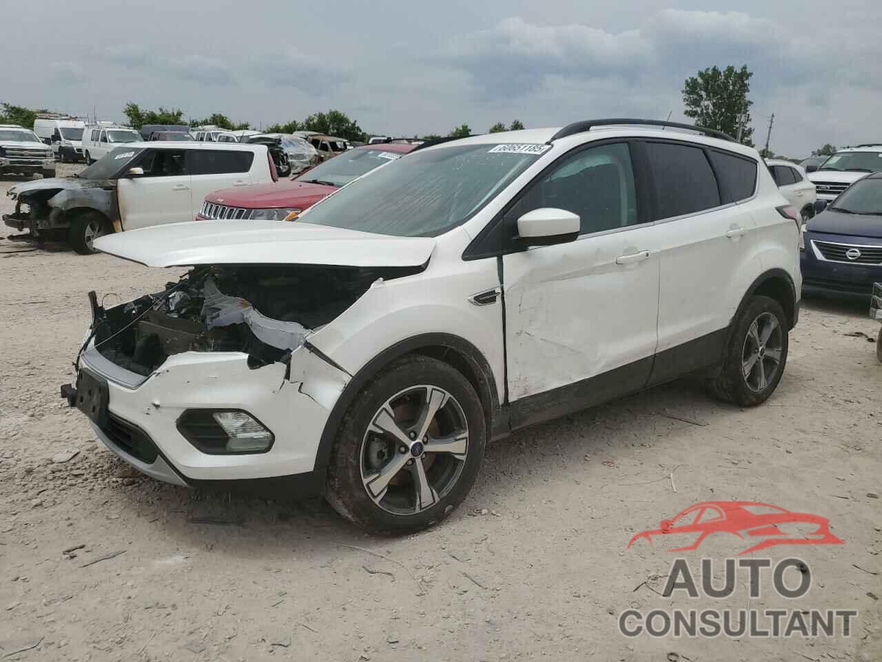 FORD ESCAPE 2017 - 1FMCU9GD5HUC49974