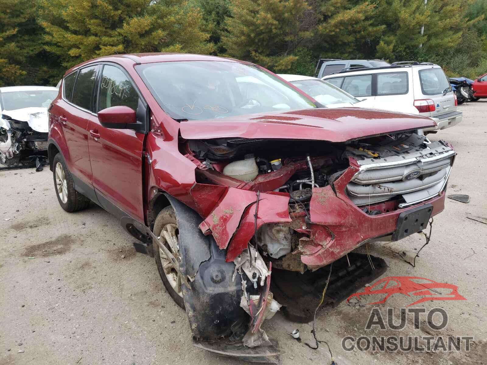 FORD ESCAPE 2017 - 1FMCU9G9XHUE27888