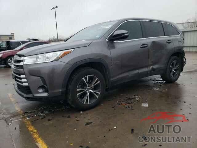 TOYOTA HIGHLANDER 2019 - 5TDZARFH9KS058047