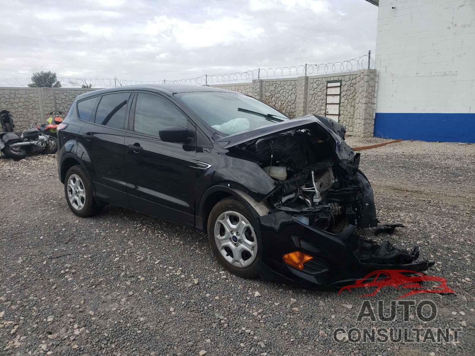 FORD ESCAPE 2018 - 1FMCU0F78JUA09279