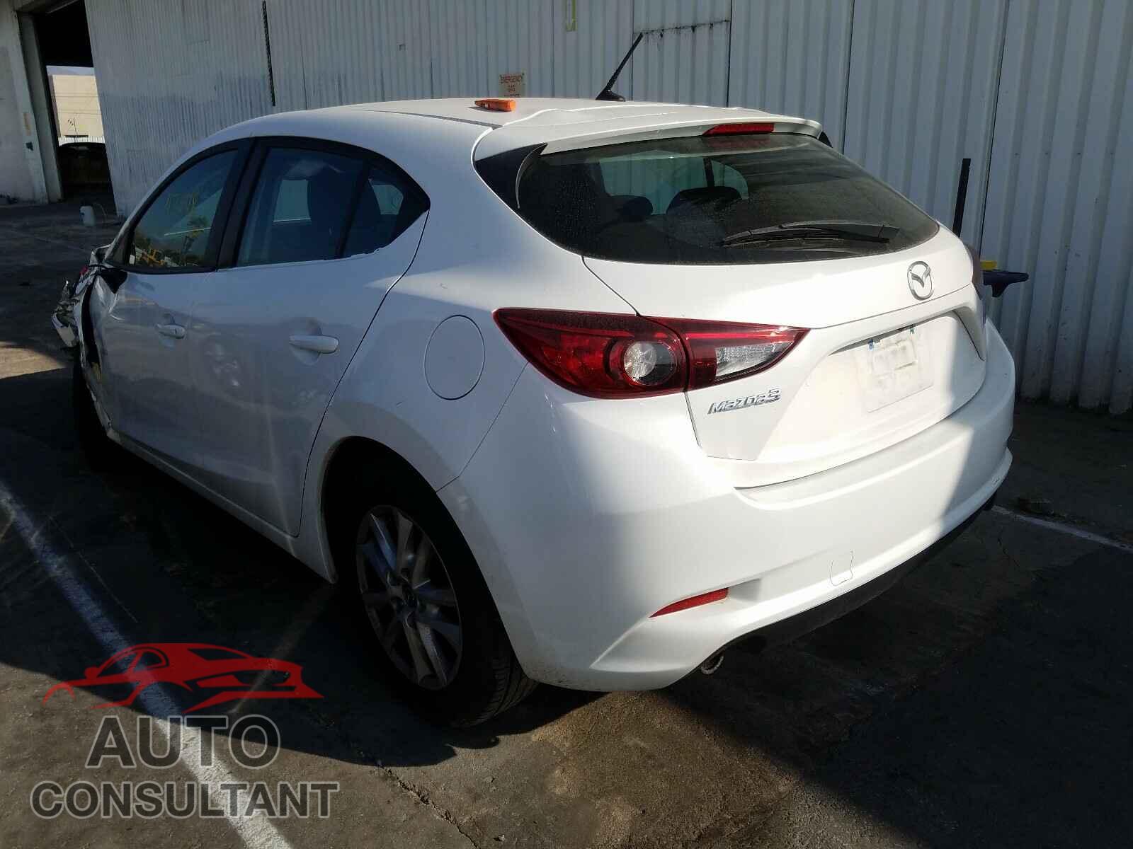 MAZDA 3 2017 - 3MZBN1K72HM101833