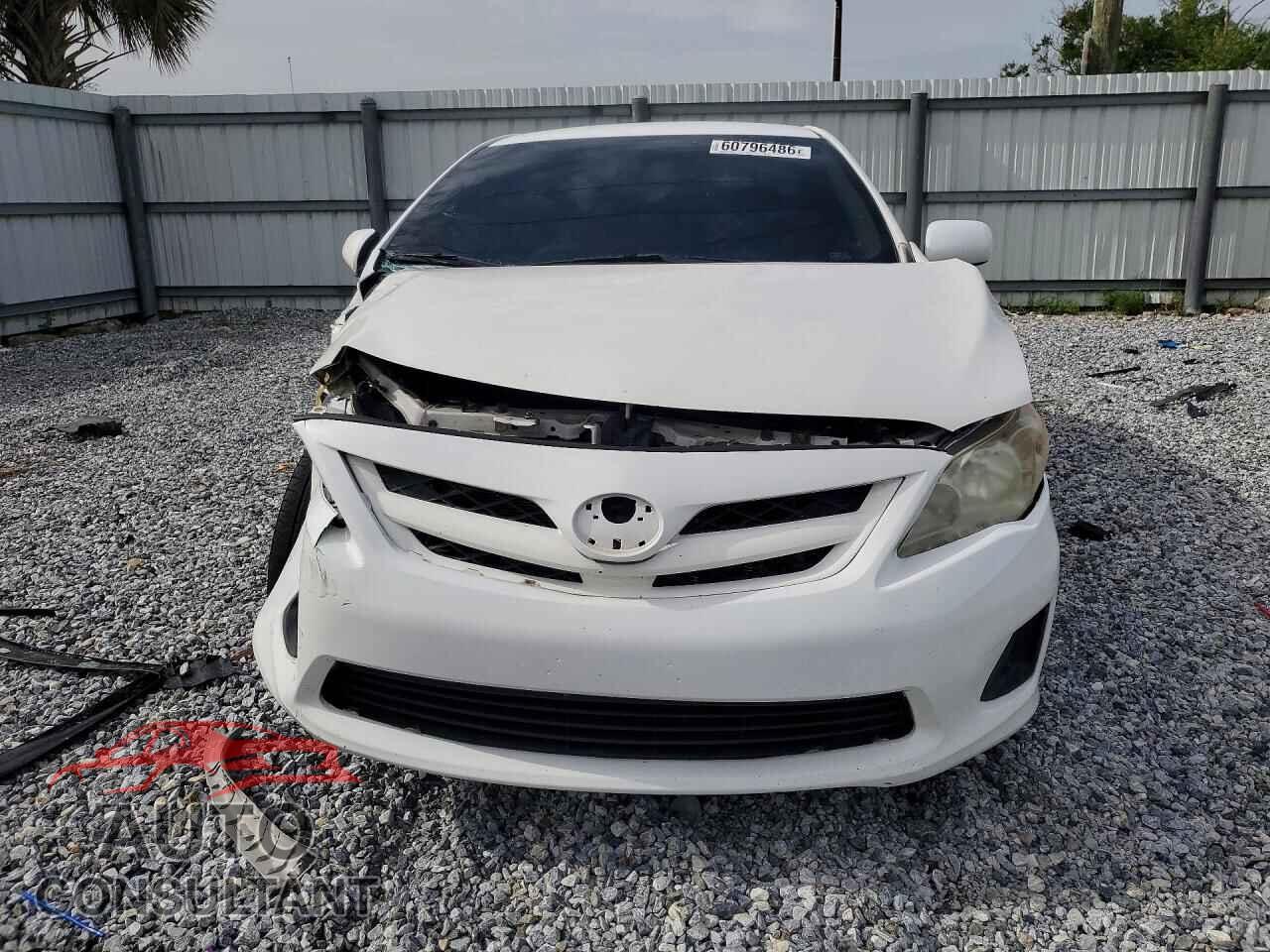 TOYOTA COROLLA 2011 - 2T1BU4EE6BC742503