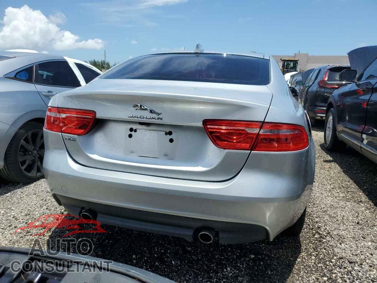 JAGUAR XE 2018 - SAJAD4FX7JCP34785