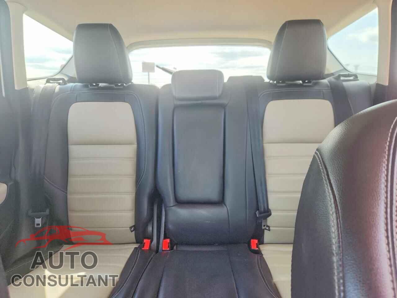 FORD ESCAPE 2019 - 1FMCU0HD4KUC21438