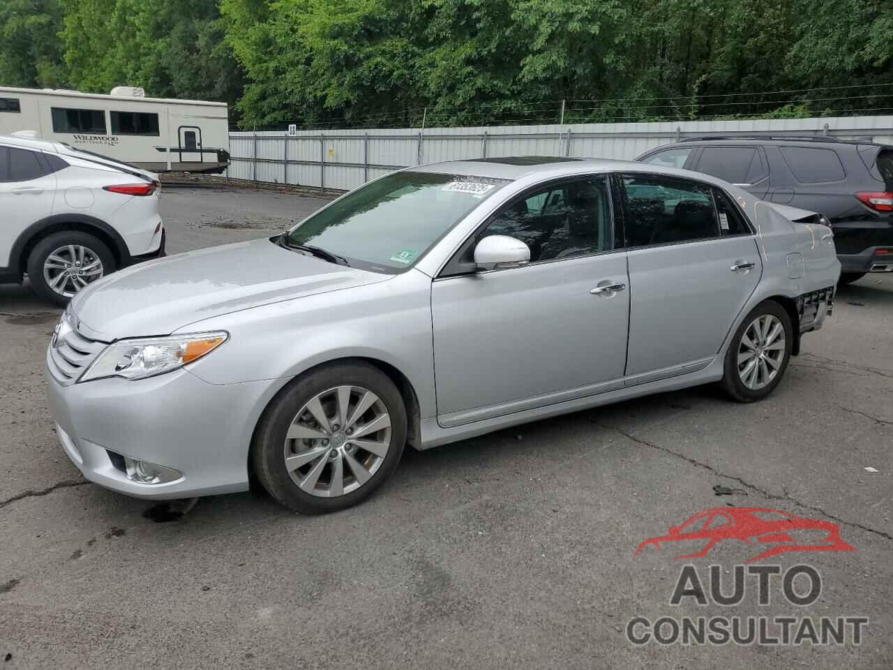 TOYOTA AVALON 2012 - 4T1BK3DBXCU470349