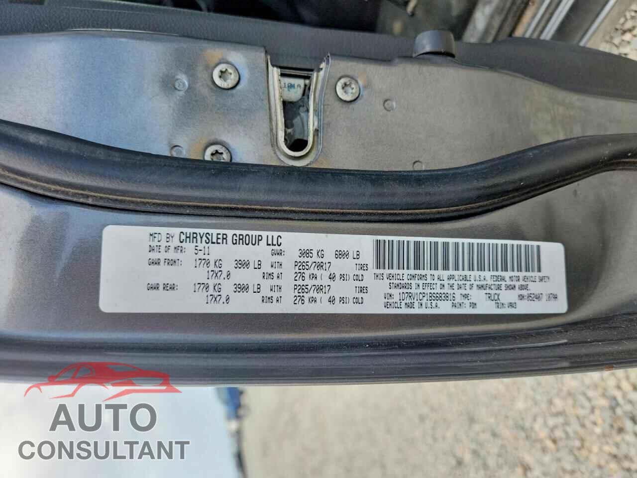 DODGE RAM 1500 2011 - 1D7RV1CP1BS683816