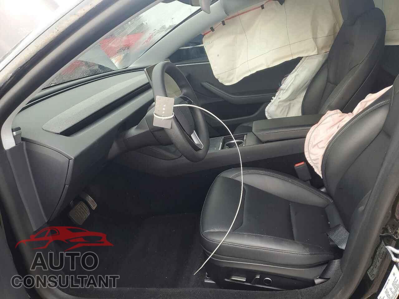TESLA MODEL 3 2025 - 5YJ3E1EB9SF916324