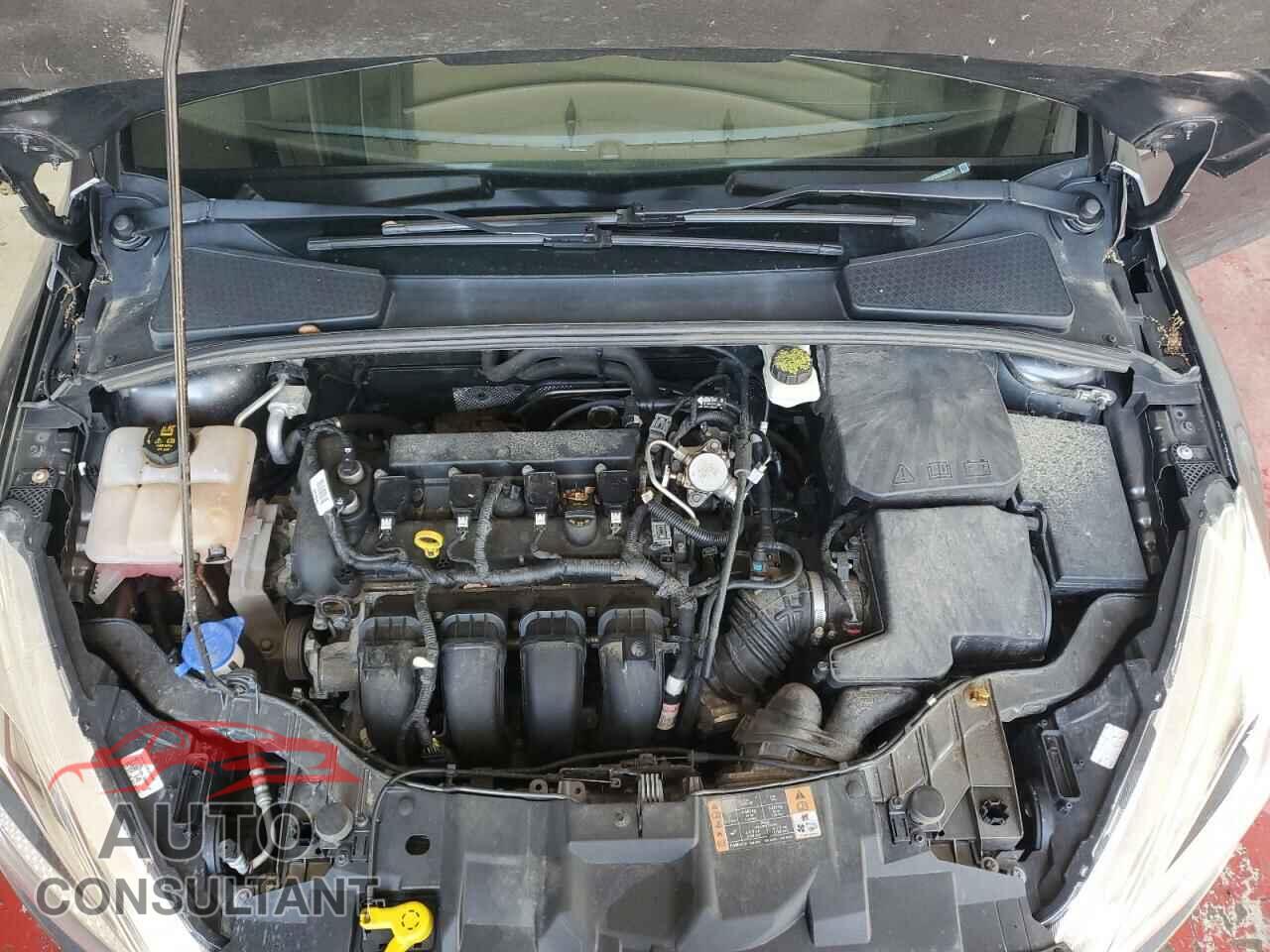 FORD FOCUS 2018 - 1FADP3F25JL257815