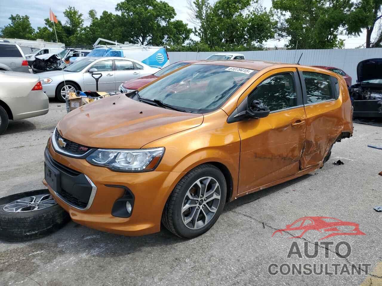CHEVROLET SONIC 2018 - 1G1JD6SH4J4118456