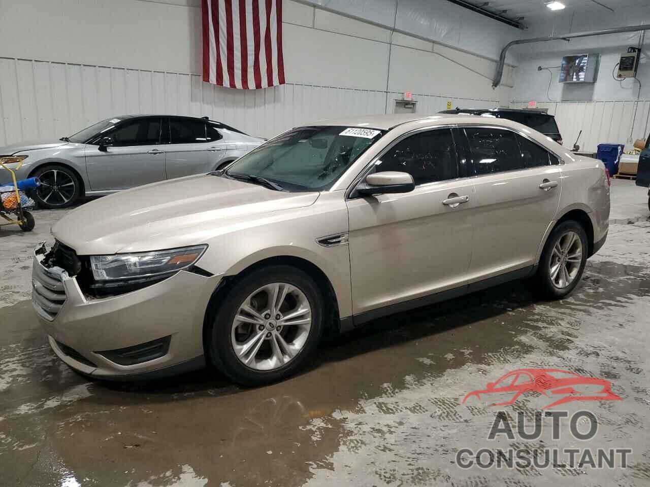 FORD TAURUS 2017 - 1FAHP2E89HG112569