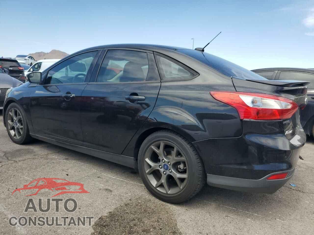 FORD FOCUS 2014 - 1FADP3F2XEL357592