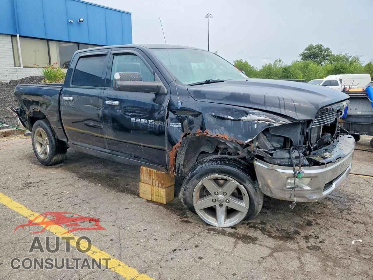 DODGE RAM 1500 2012 - 1C6RD7LT8CS217595