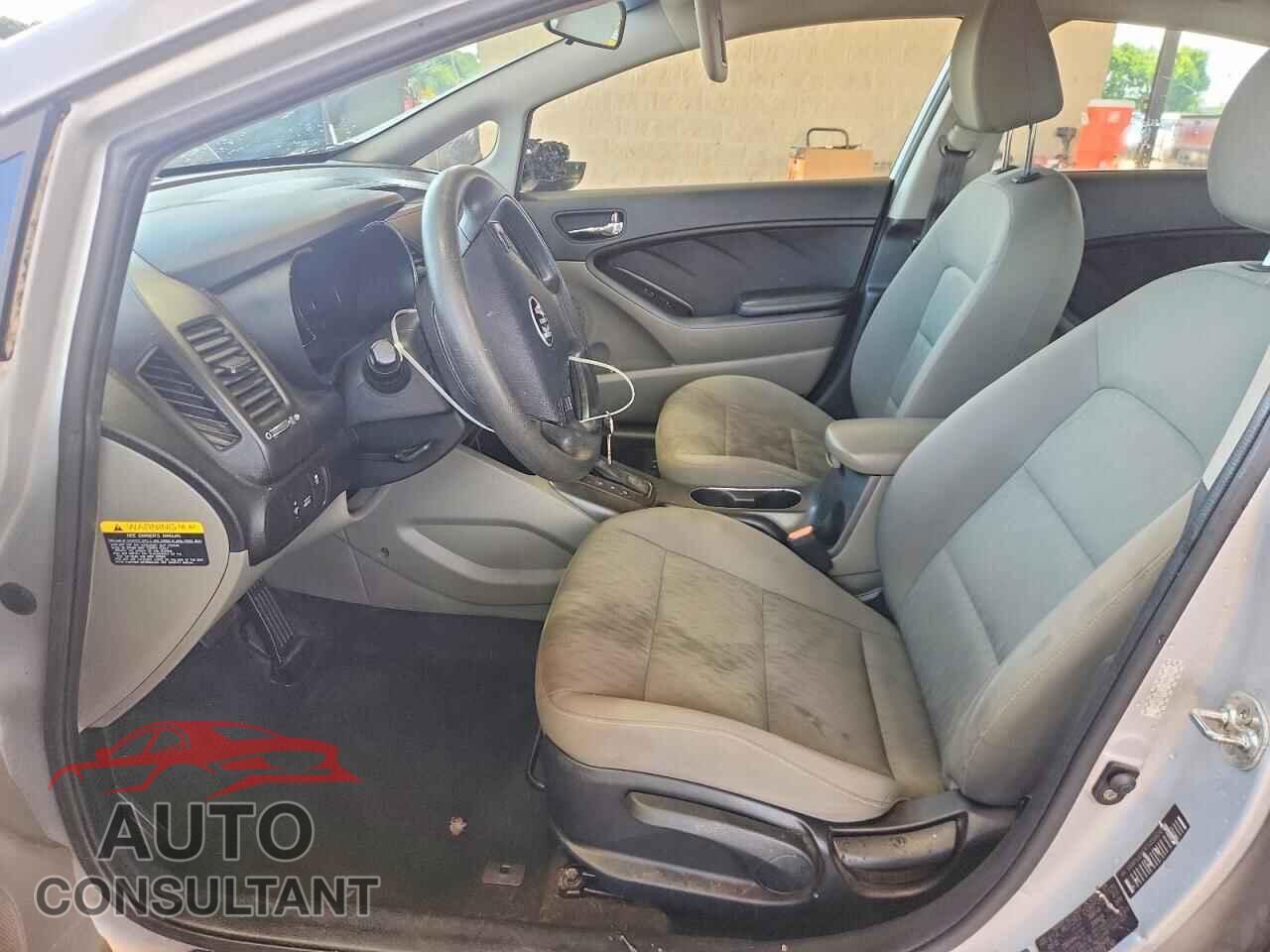 KIA FORTE 2015 - KNAFK4A67F5433404