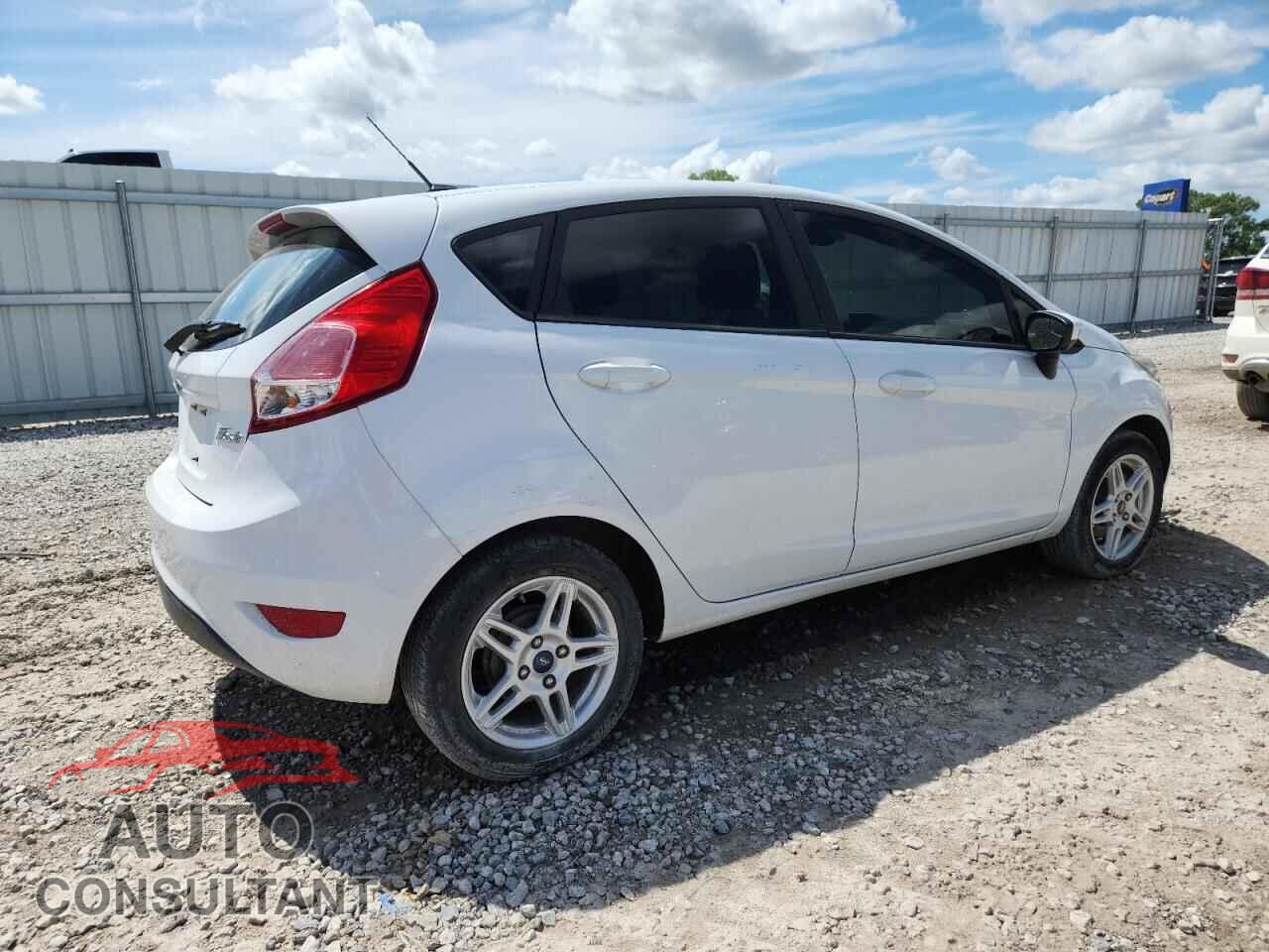 FORD FIESTA 2017 - 3FADP4EJ2HM118670