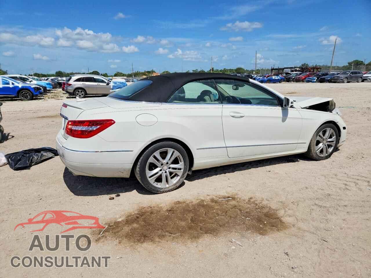 MERCEDES-BENZ E-CLASS 2011 - WDDKK5GF3BF097873