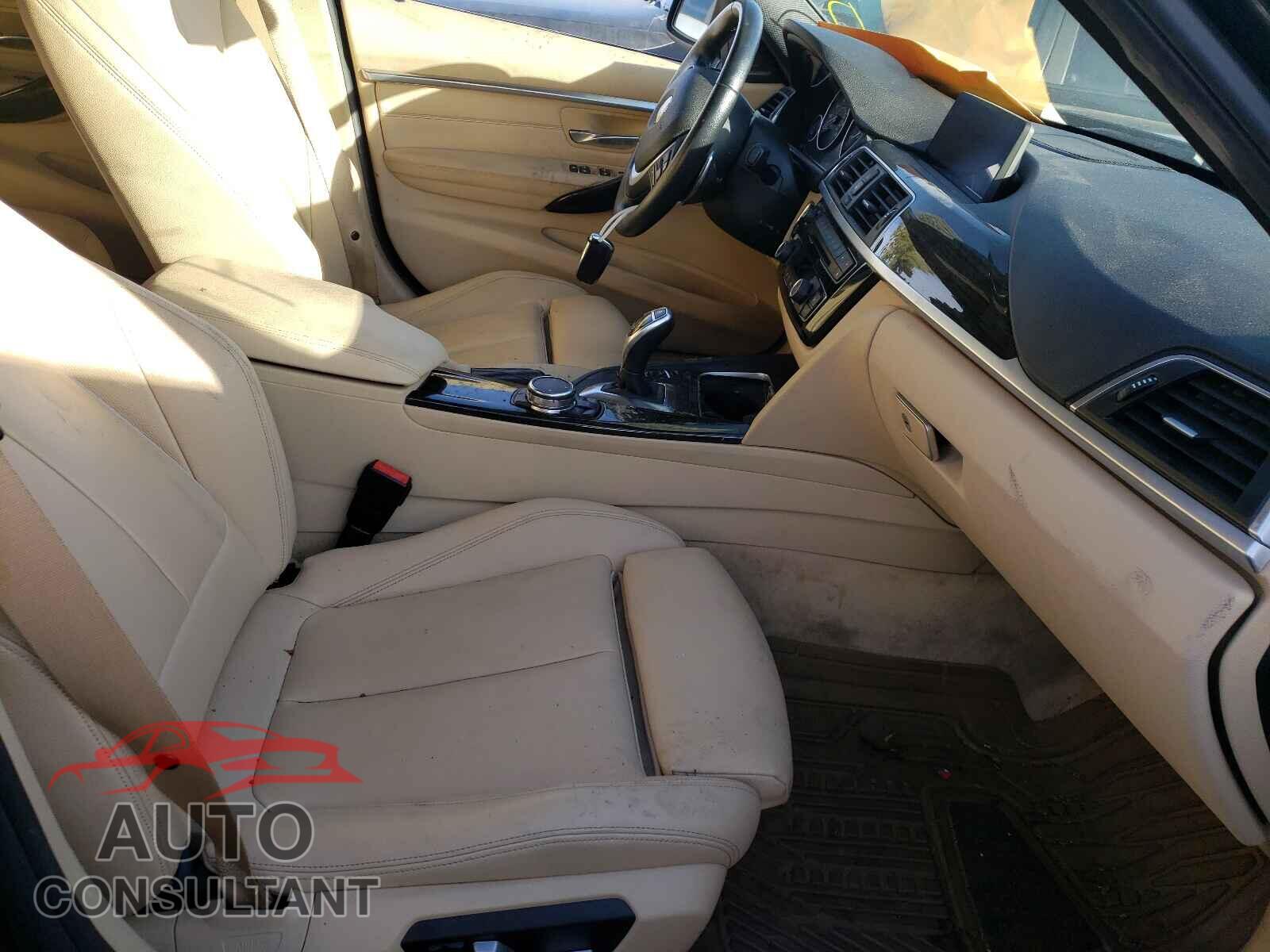 BMW 3 SERIES 2016 - WBA8E9G50GNU30213