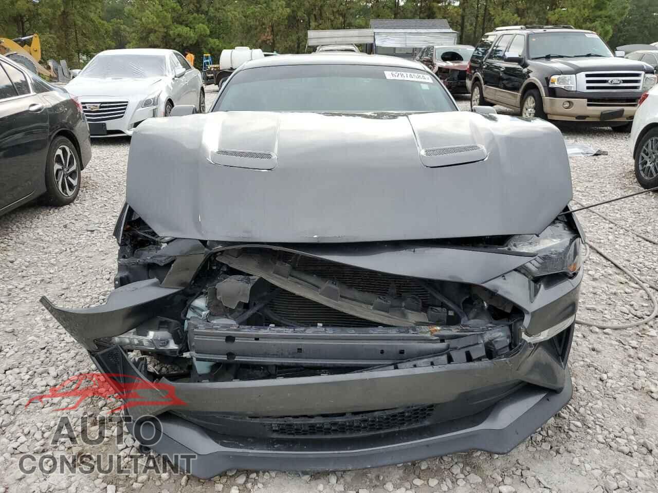 FORD MUSTANG 2018 - 1FA6P8CF7J5159452