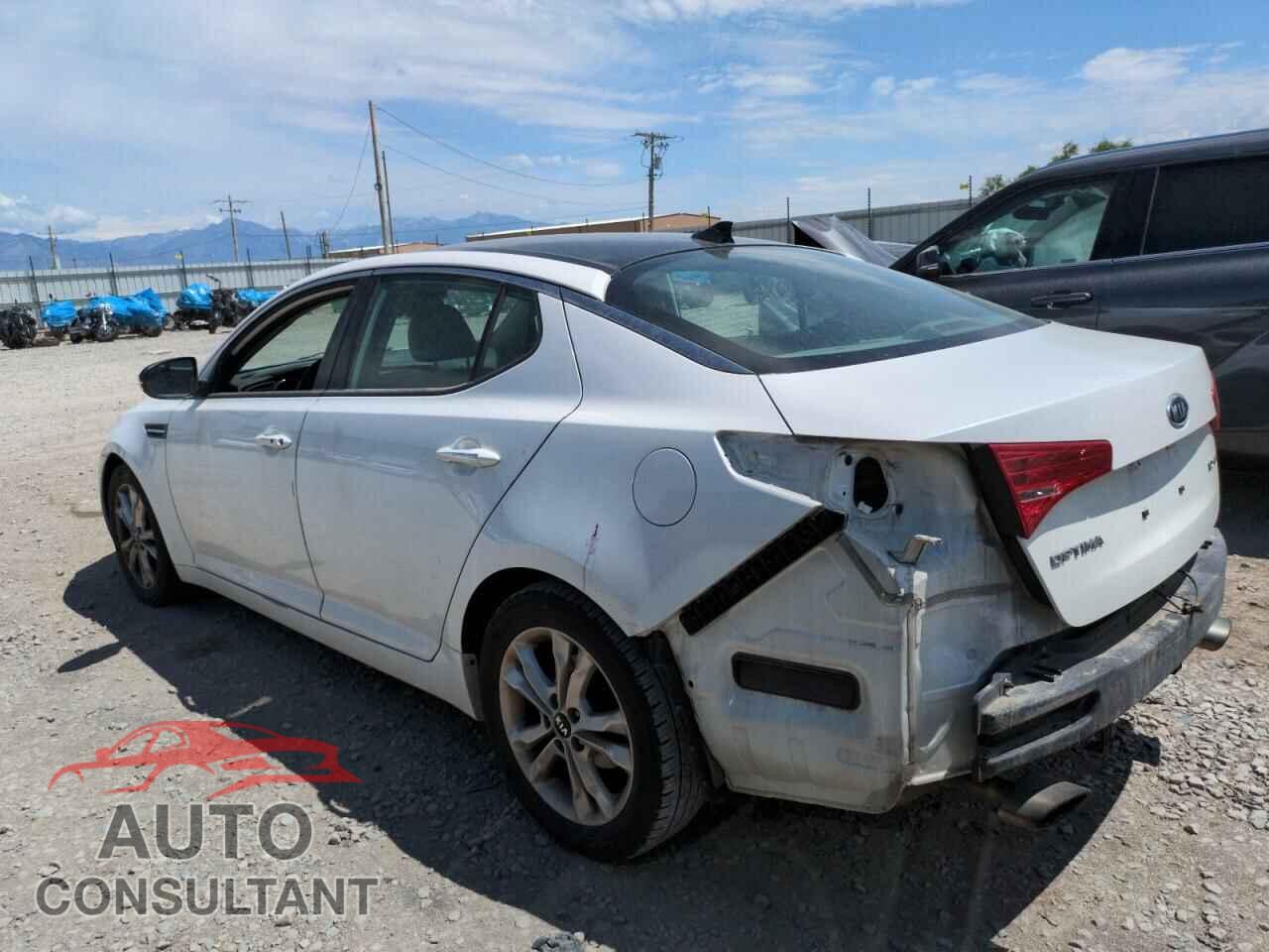 KIA OPTIMA 2011 - KNAGN4A78B5128086