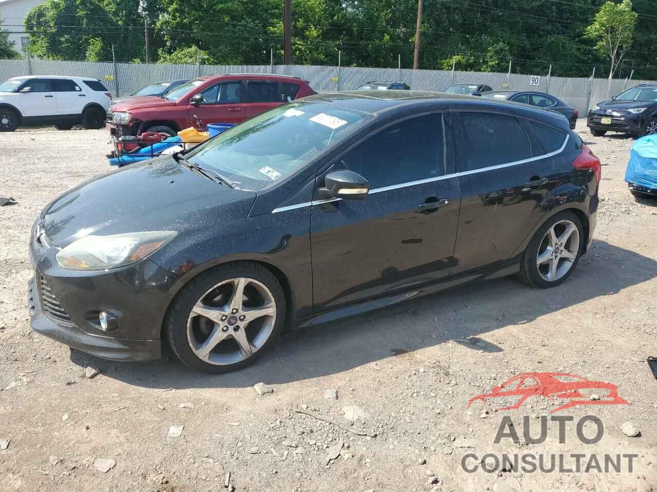 FORD FOCUS 2014 - 1FADP3N27EL251229