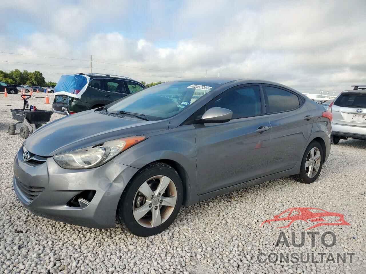 HYUNDAI ELANTRA 2013 - 5NPDH4AE8DH435806