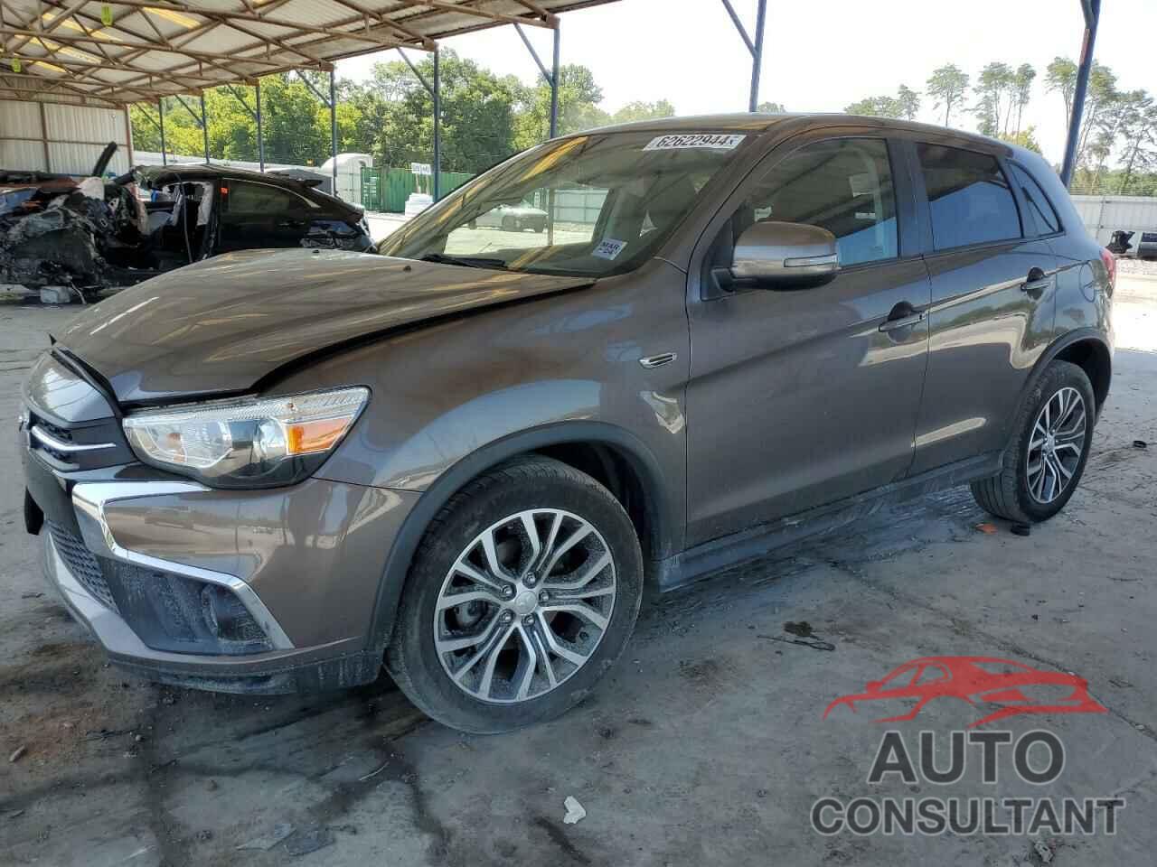MITSUBISHI OUTLANDER 2019 - JA4AP3AU6KU020133