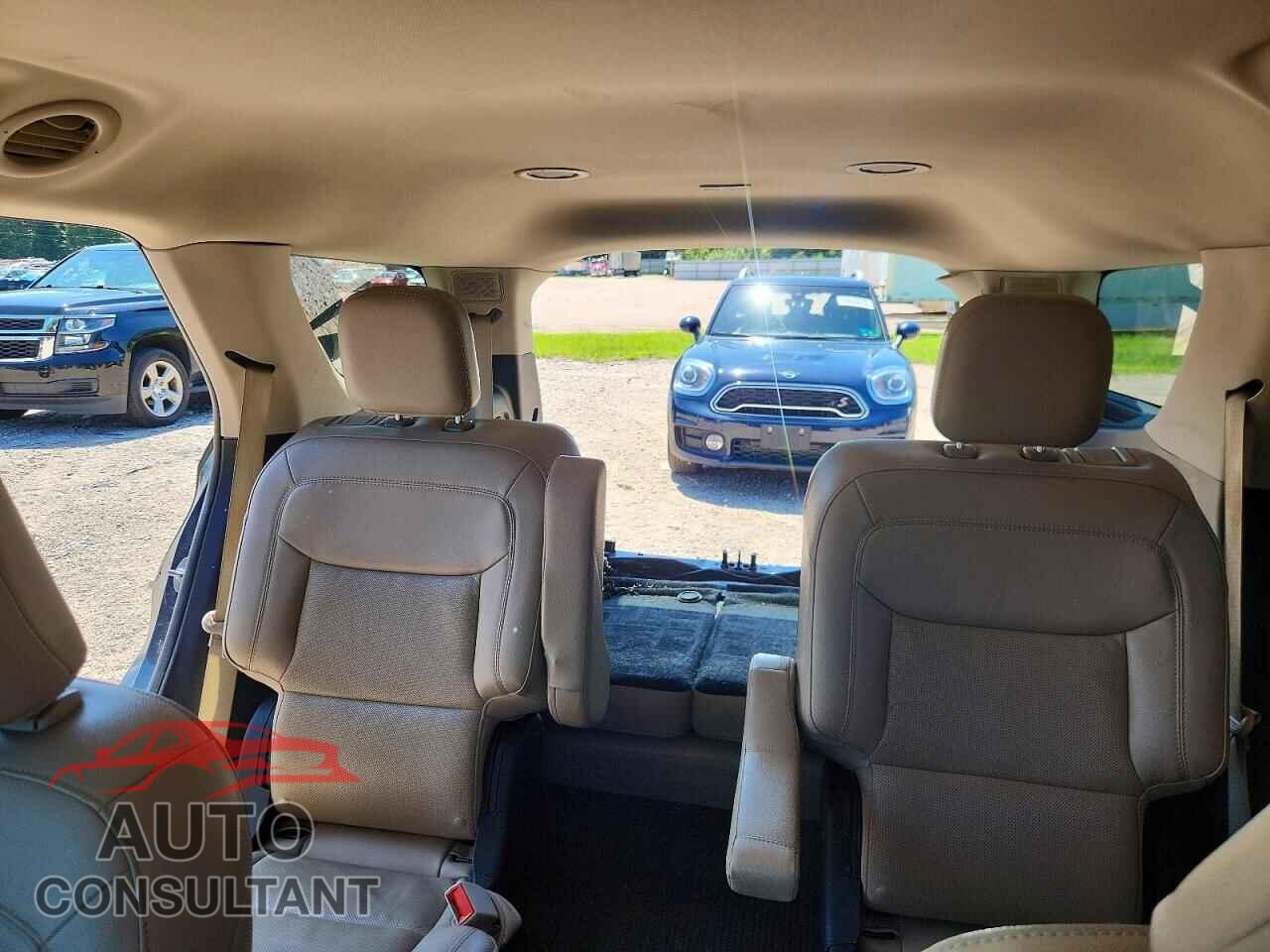 FORD EXPLORER 2022 - 1FMSK7FH9NGA59227