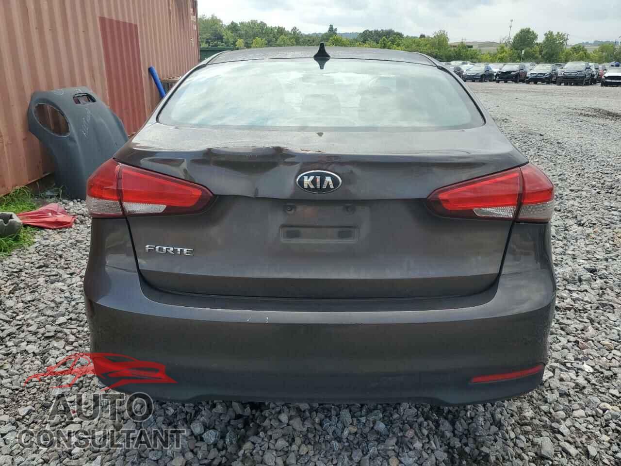 KIA FORTE 2017 - 3KPFK4A79HE017308
