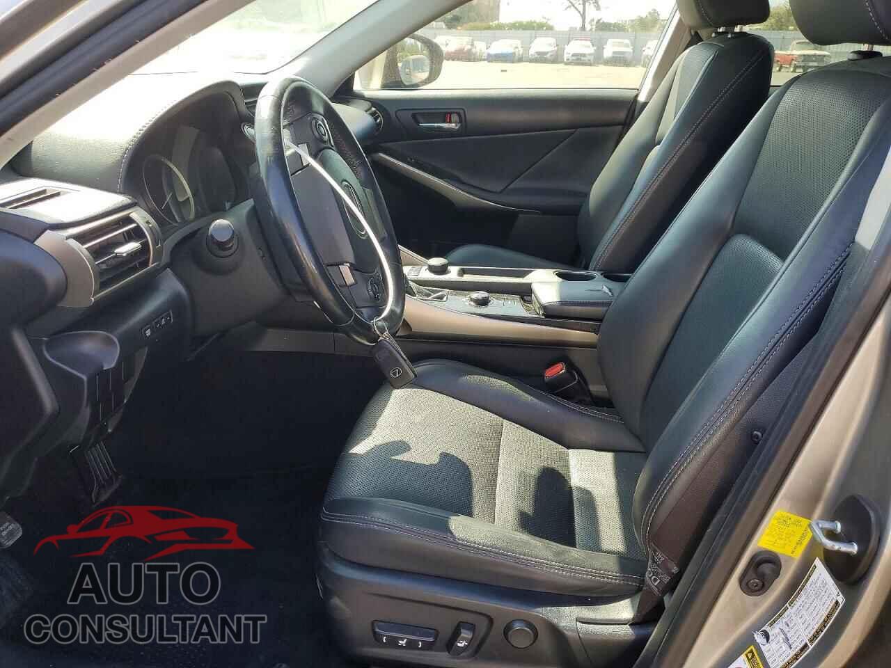 LEXUS IS 2014 - JTHBF1D23E5037724