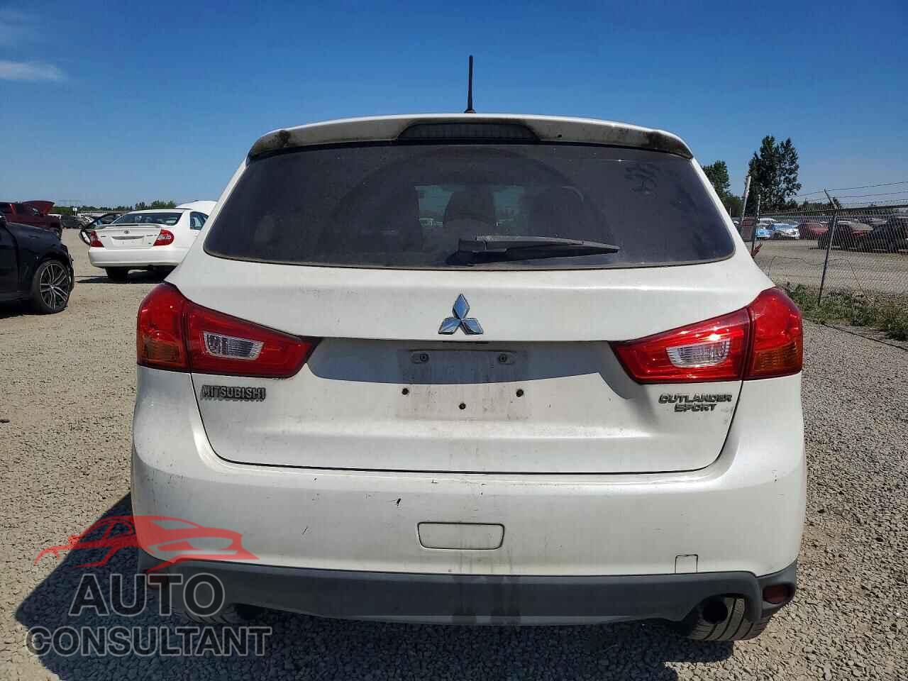 MITSUBISHI OUTLANDER 2014 - 4A4AP3AU3EE015212
