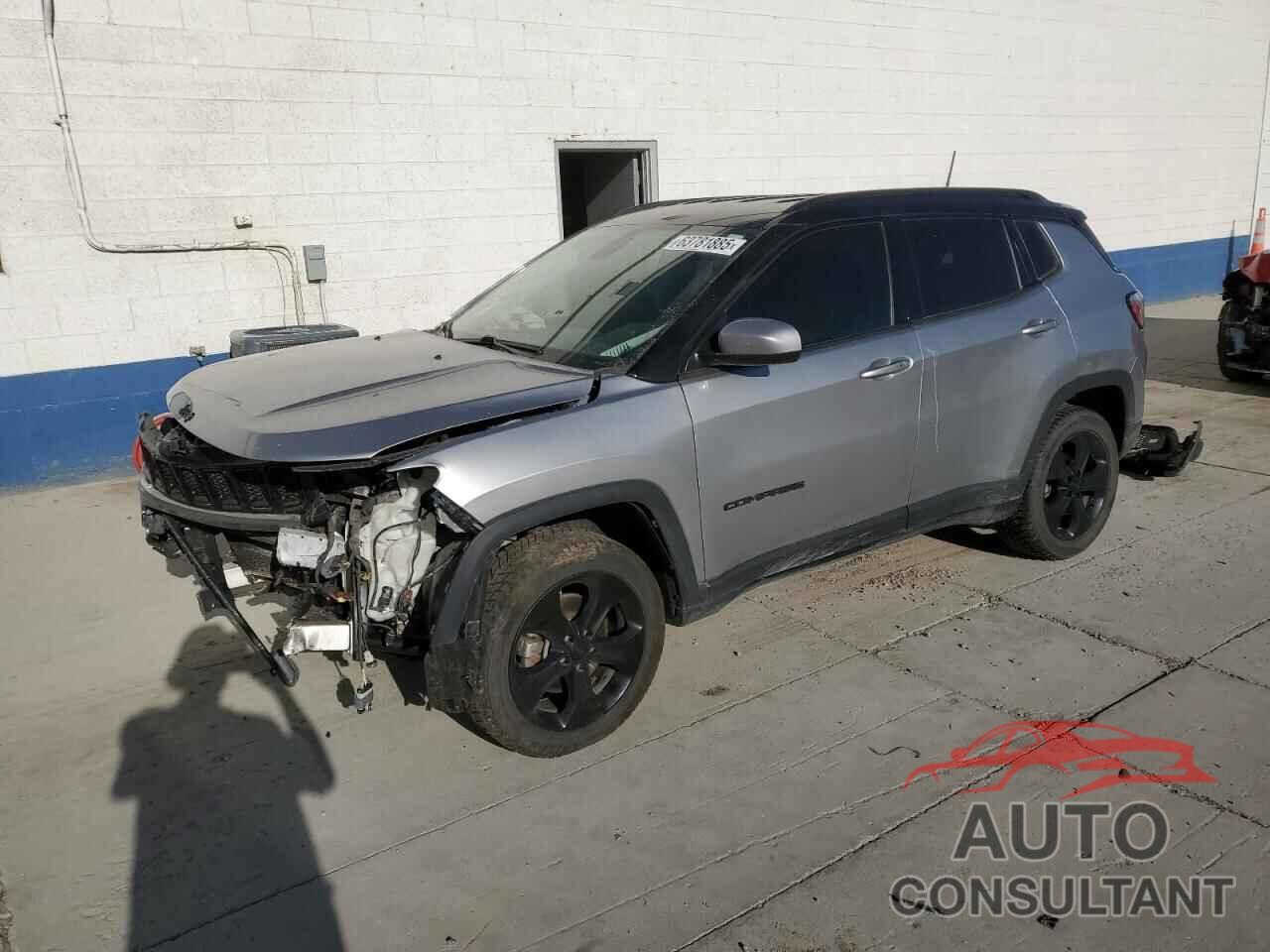 JEEP COMPASS 2018 - 3C4NJDBB0JT396105