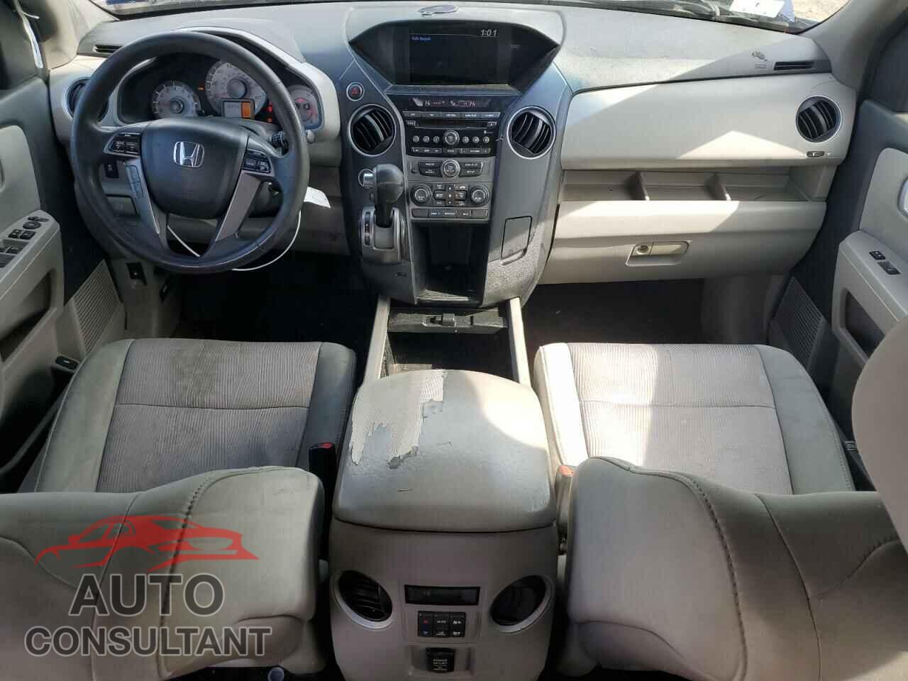 HONDA PILOT 2013 - 5FNYF4H47DB048196