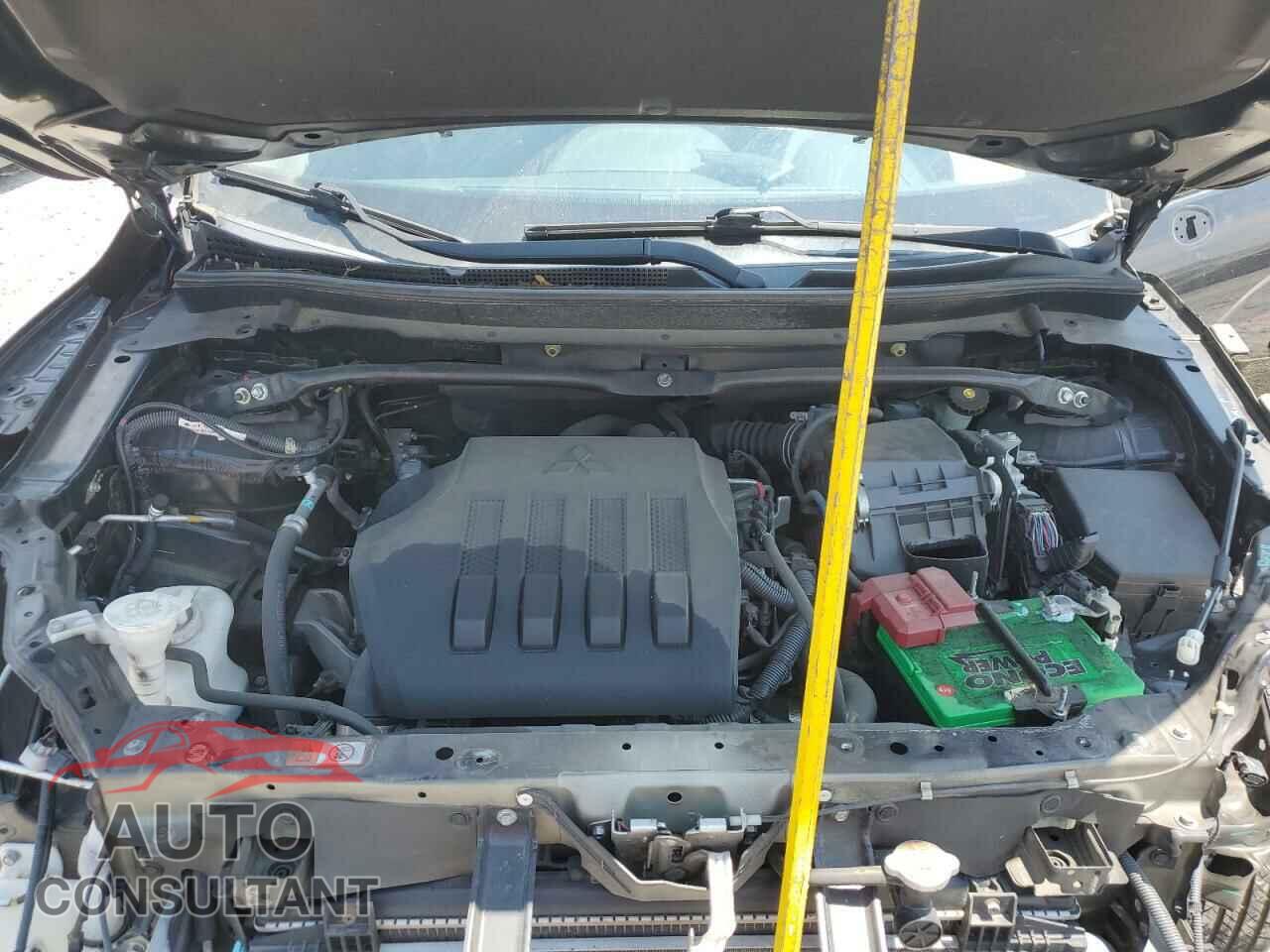 MITSUBISHI ECLIPSE 2019 - JA4AT3AA3KZ032826