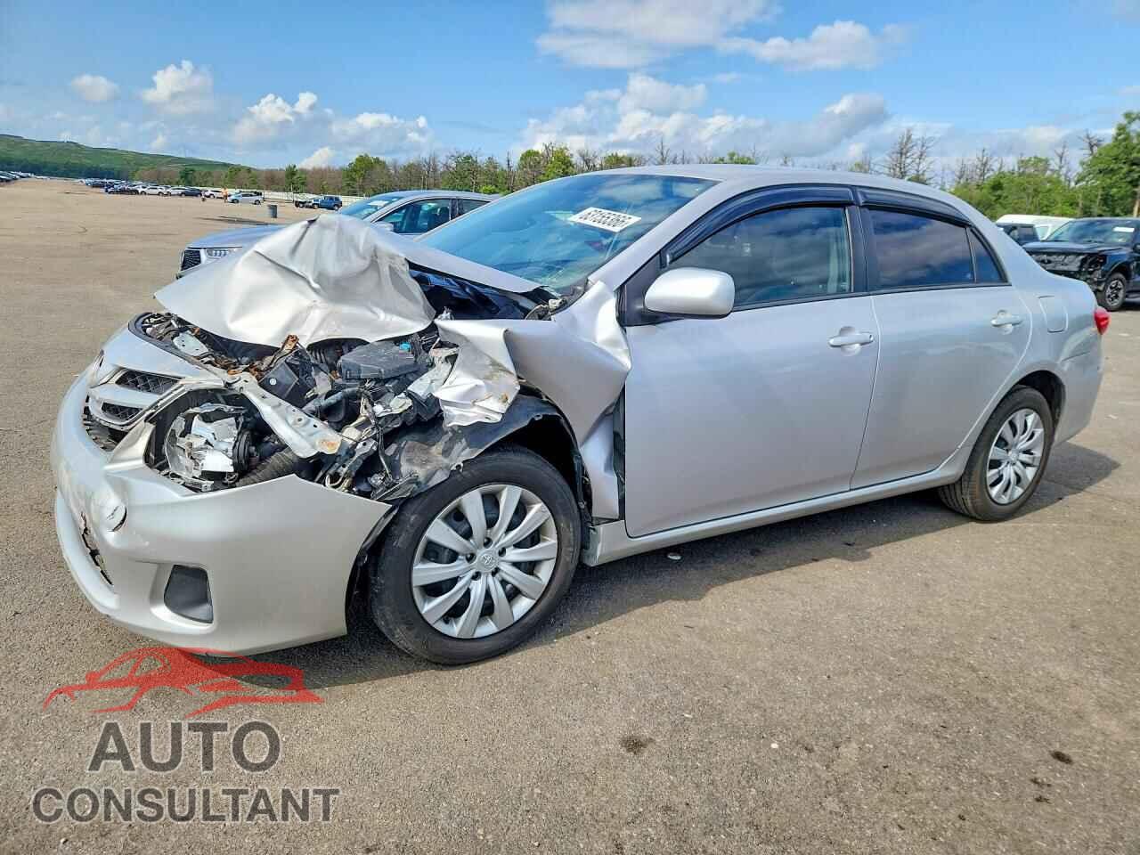 TOYOTA COROLLA 2012 - 2T1BU4EEXCC843111