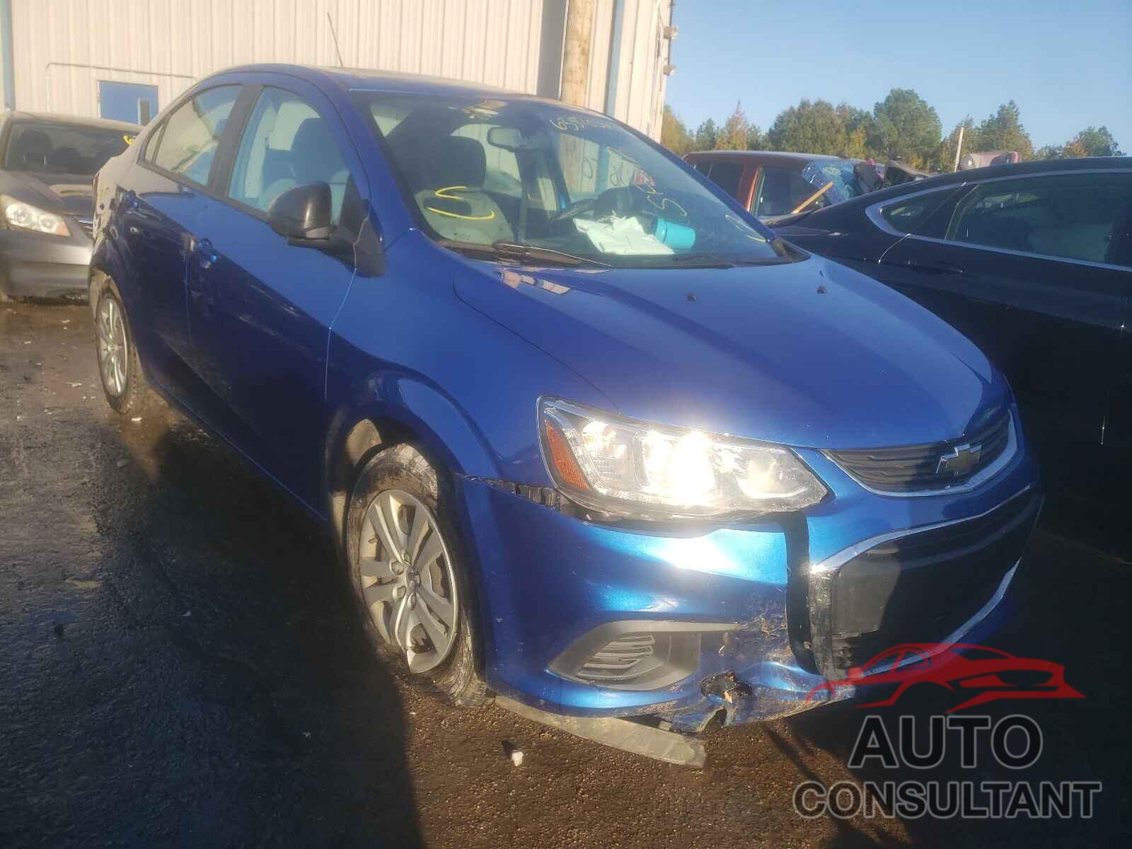 CHEVROLET SONIC 2017 - 1G1JB5SH6H4173890