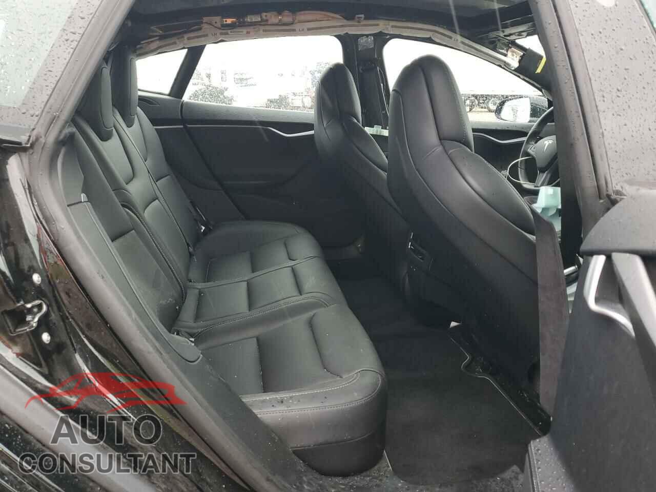 TESLA MODEL S 2018 - 5YJSA1E48JF291454