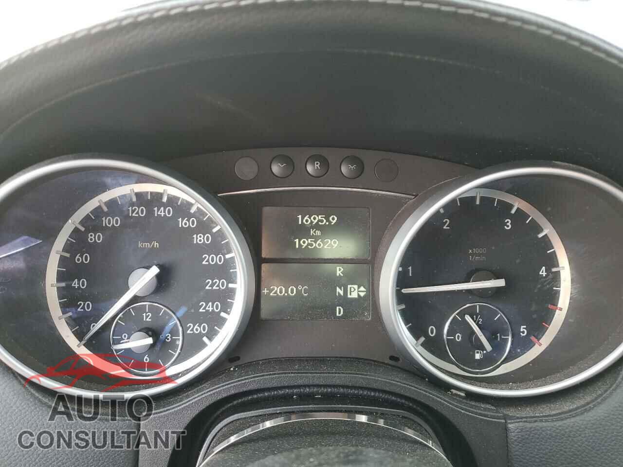 MERCEDES-BENZ GL-CLASS 2010 - 4JGBF2FE4AA581841