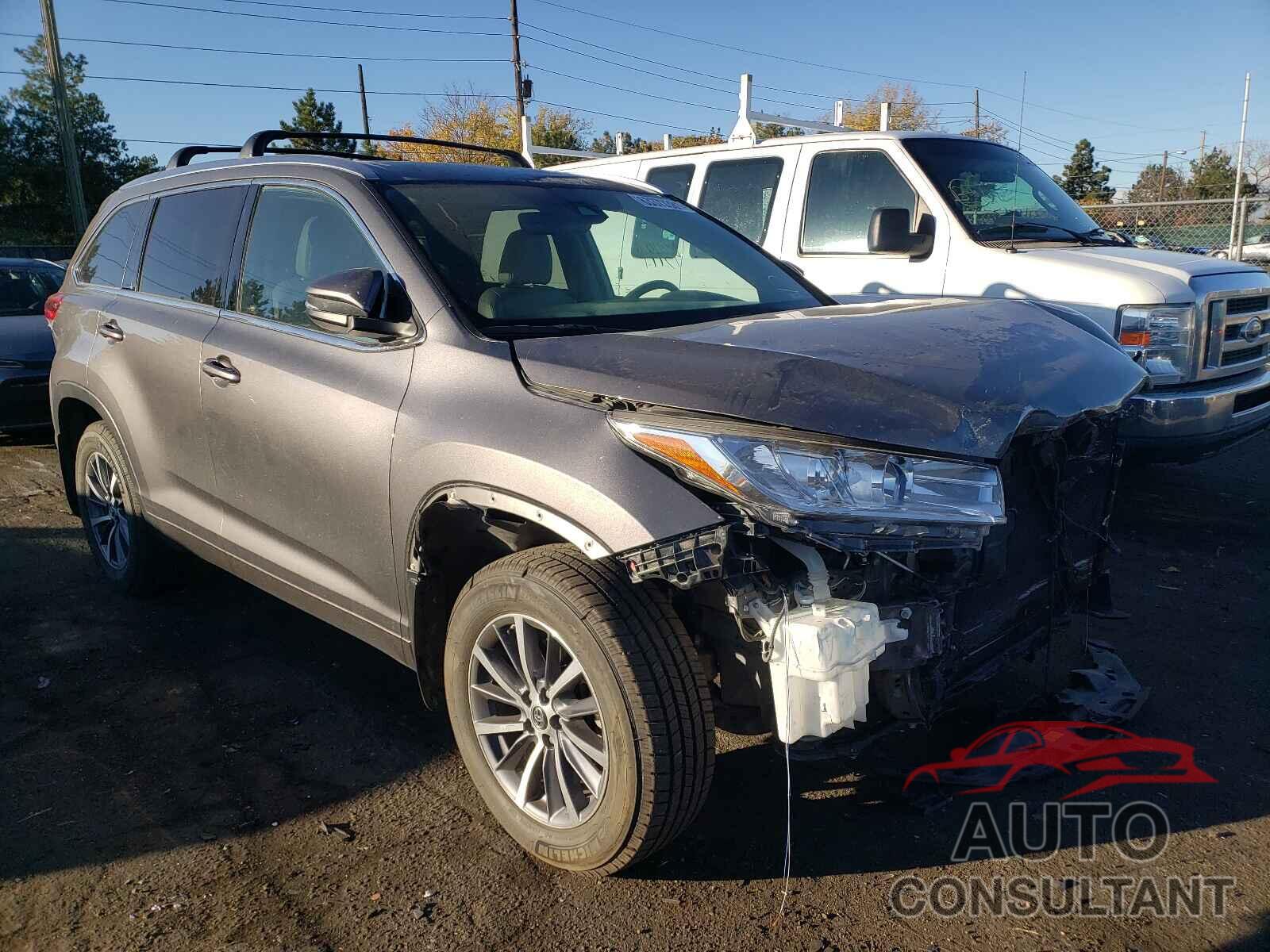 TOYOTA HIGHLANDER 2018 - 5TDJZRFH1JS524753
