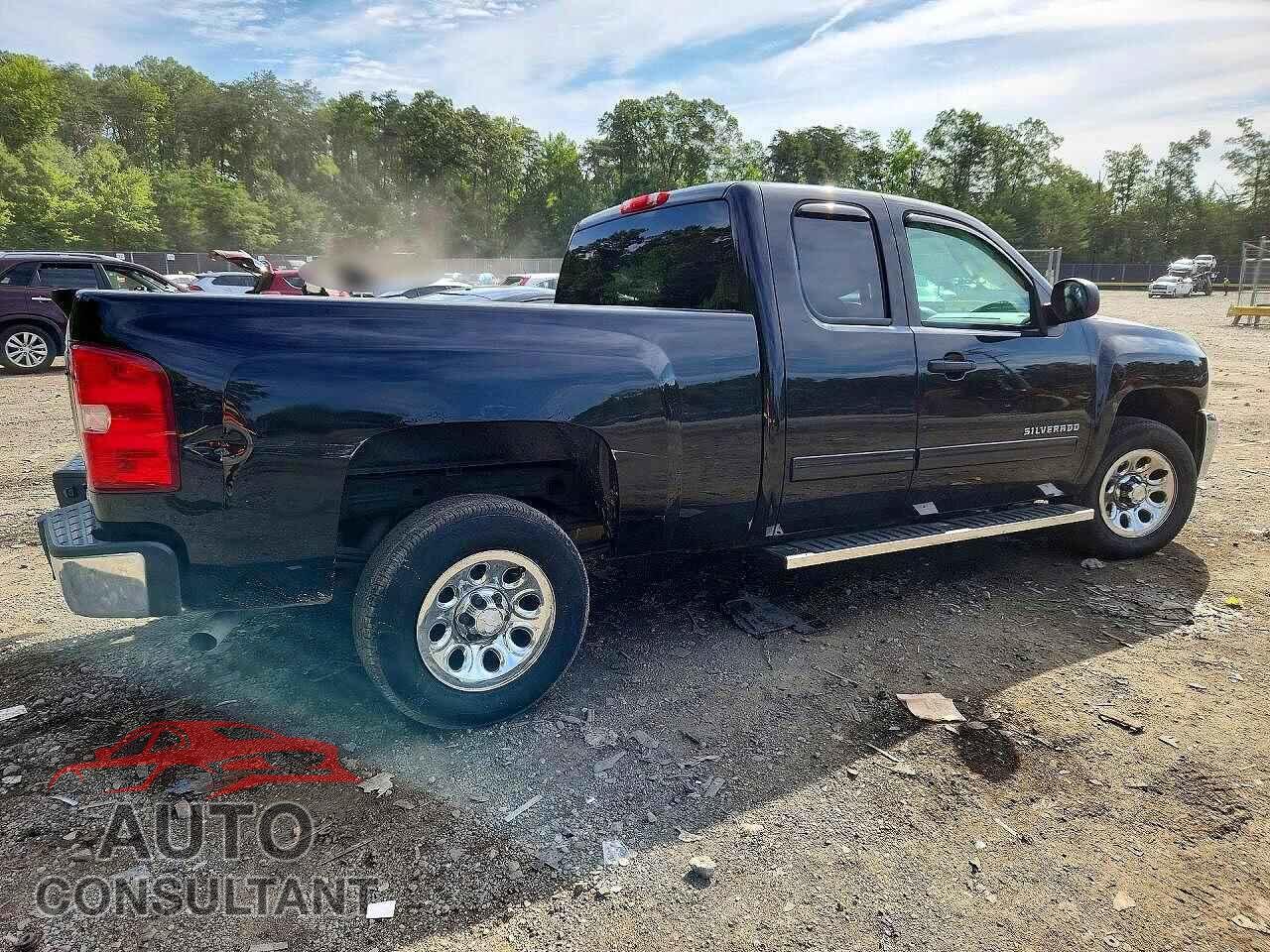 CHEVROLET SILVERADO 2013 - 1GCRCREA8DZ188580