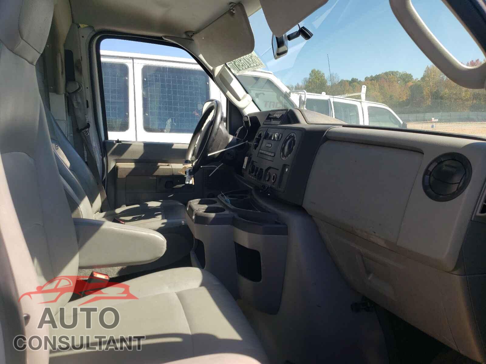 FORD ECONOLINE 2016 - 1FDWE3FL2GDC38865