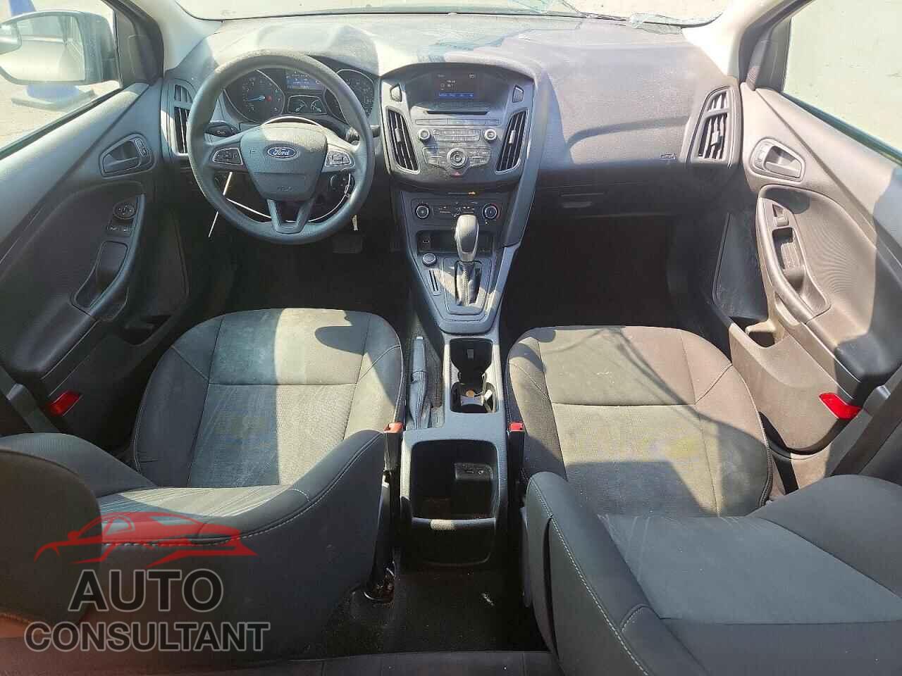 FORD FOCUS 2017 - 1FADP3E26HL251808
