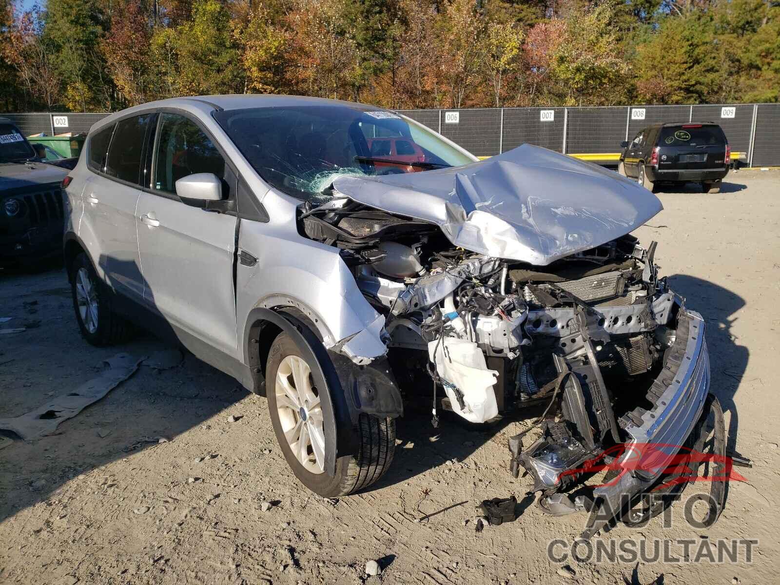 FORD ESCAPE 2019 - 1FMCU0GD8KUB48950