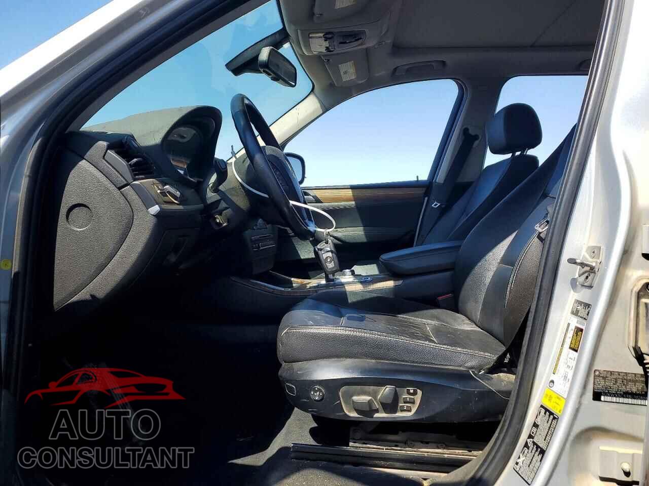 BMW X3 2011 - 5UXWX5C53BL702808