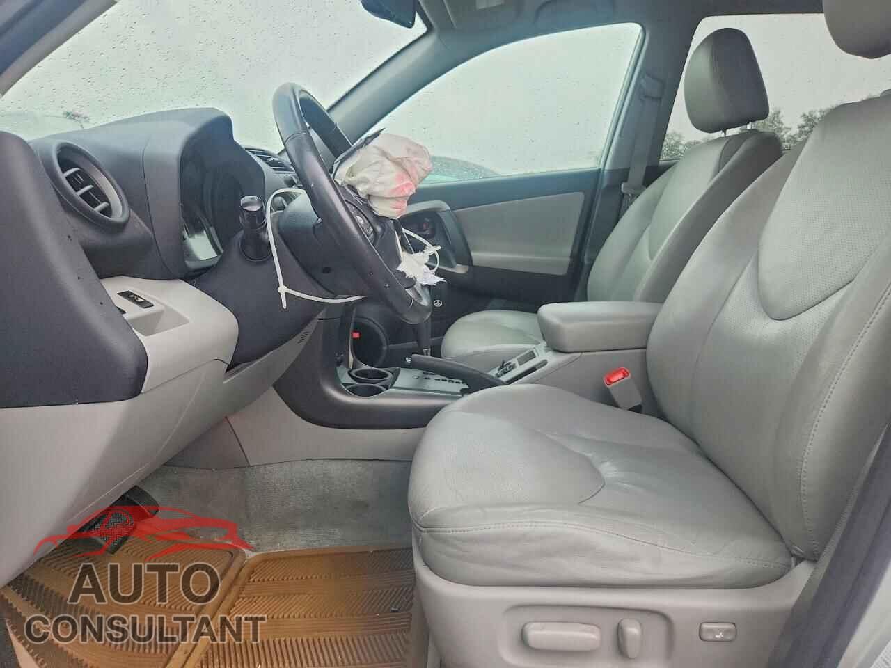 TOYOTA RAV4 2011 - 2T3DK4DV3BW044355