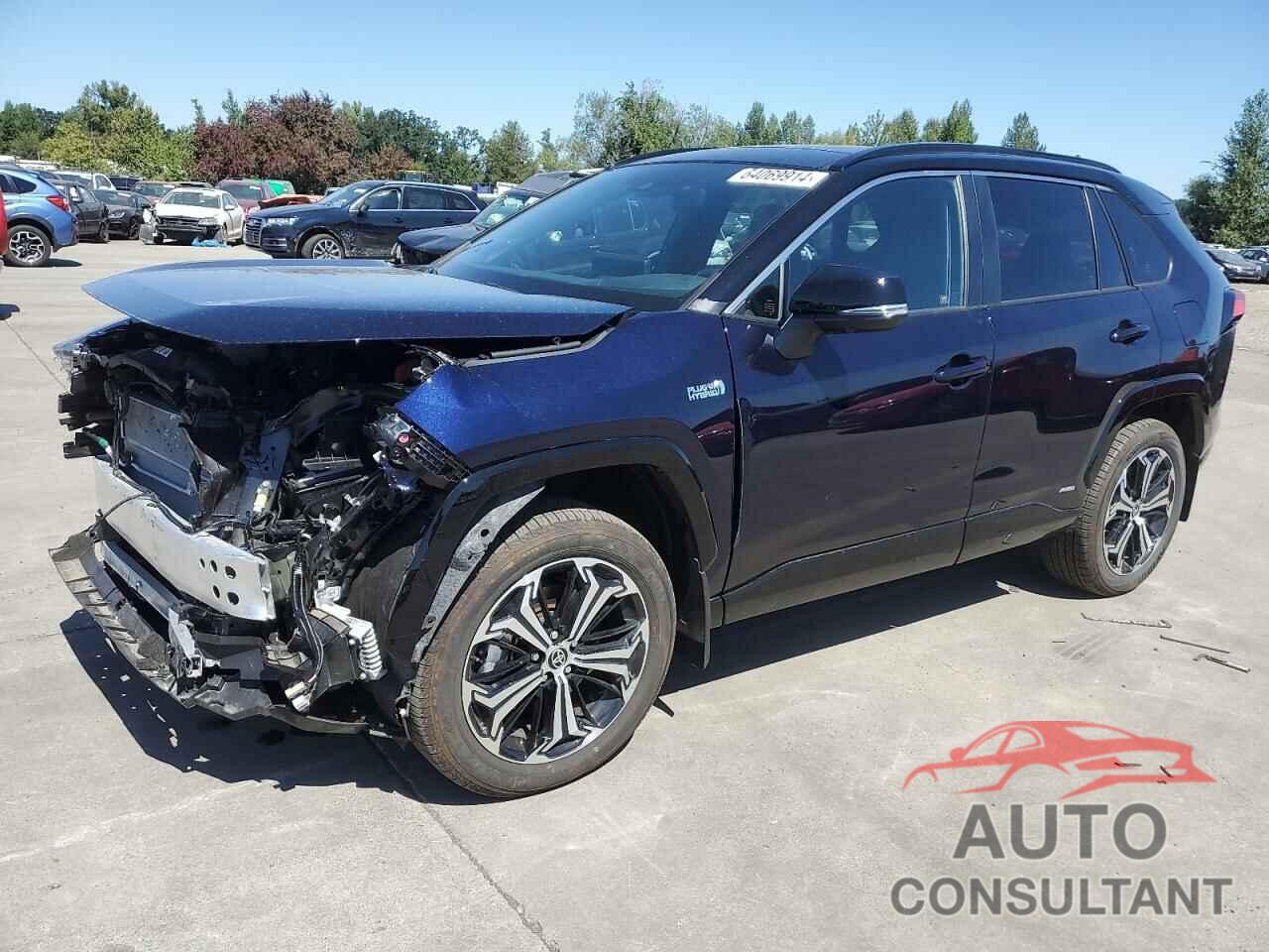 TOYOTA RAV4 2023 - JTMFB3FV1PD155748