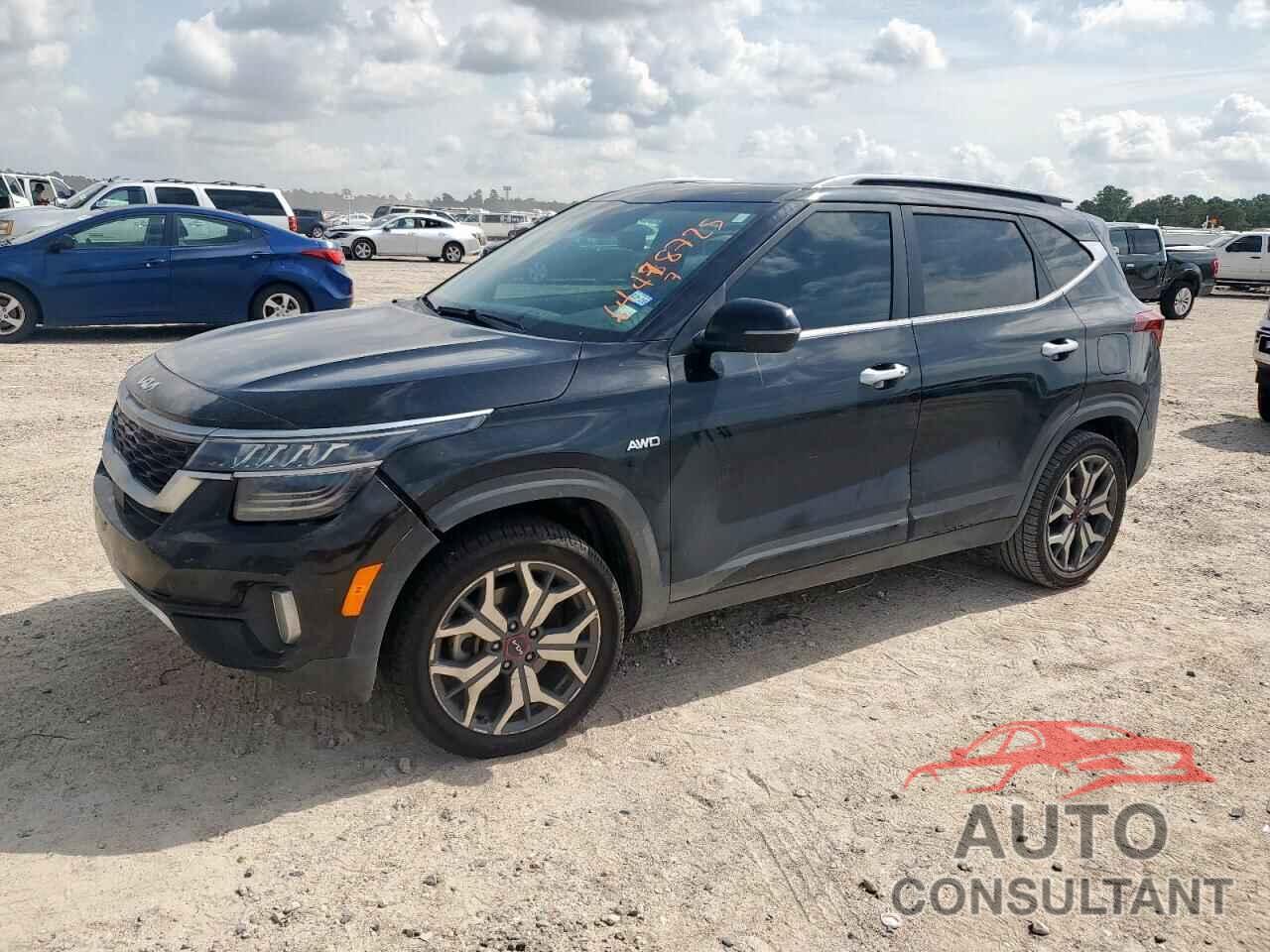 KIA SELTOS 2022 - KNDETCA29N7241696