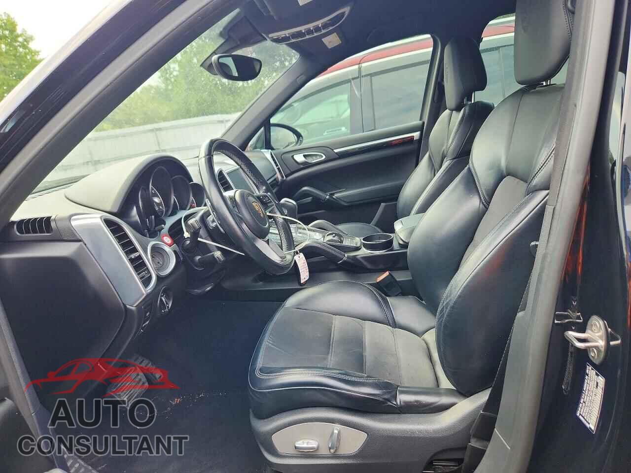 PORSCHE CAYENNE 2017 - WP1AA2A25HKA81735