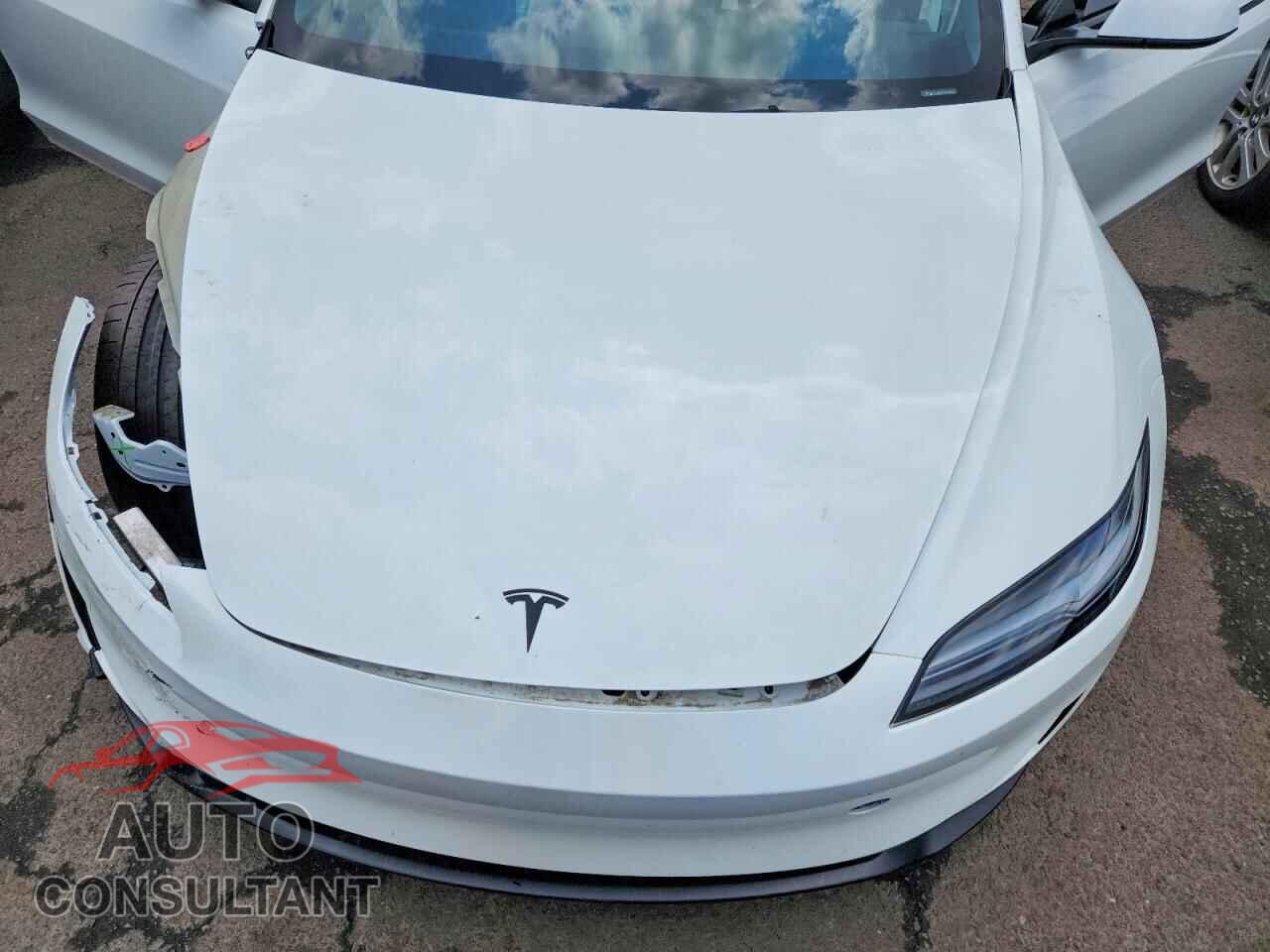 TESLA MODEL 3 2026 - 5YJ3E1ETXTF134642