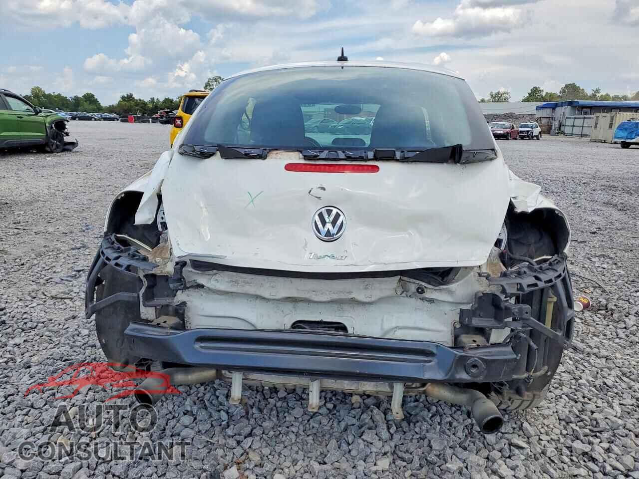 VOLKSWAGEN BEETLE 2012 - 3VW4A7AT5CM635178